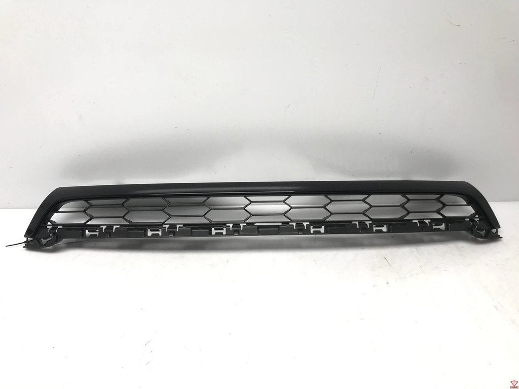 VW Scirocco 2015-2017 R R20 Grille Honingmotief 1K8853653C, Gebruikt, Volkswagen, Volkswagen AG, Berliner Ring 2
38440  Wolfsburg, DE