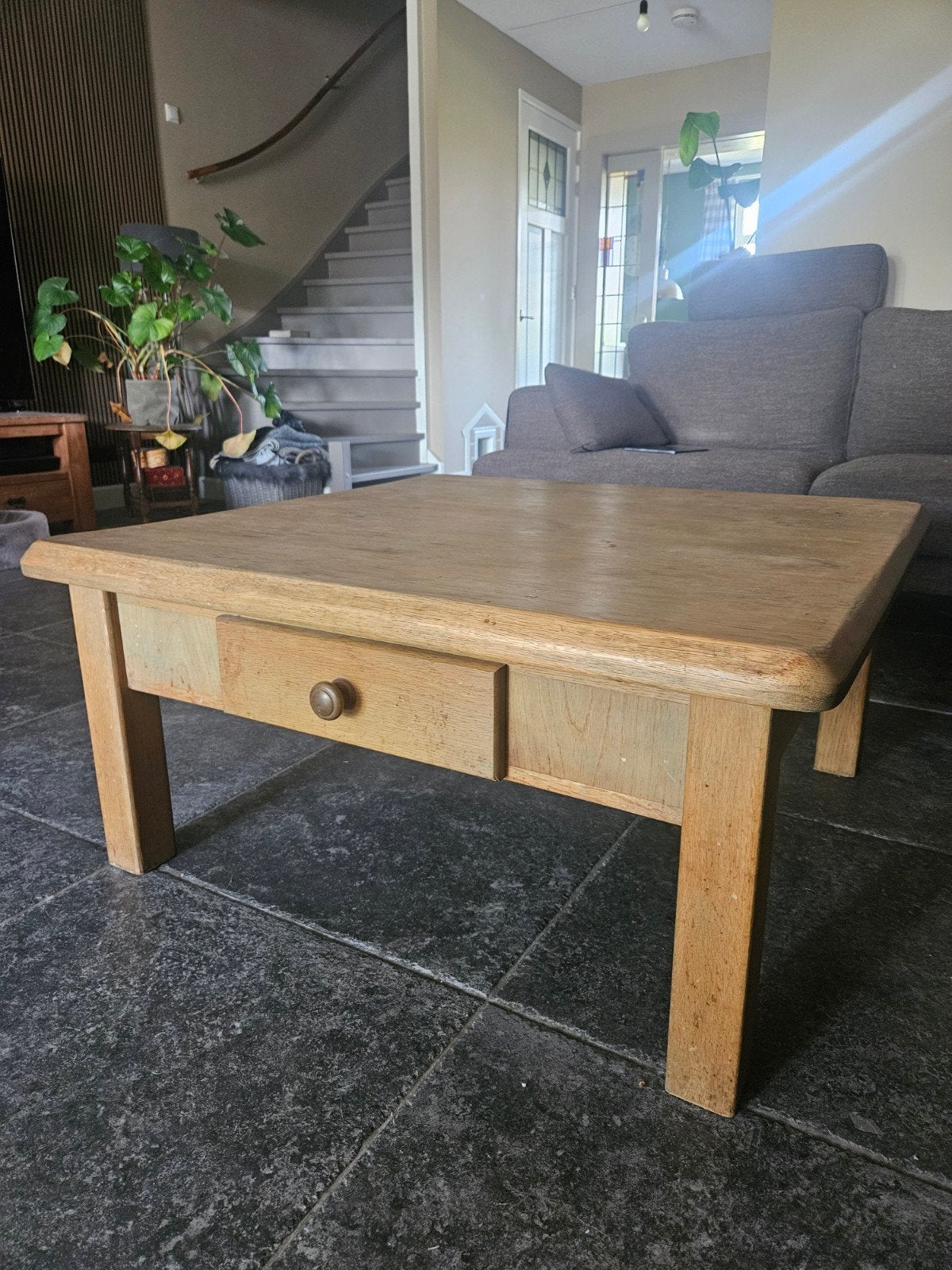 Houten salontafel met lade, Gebruikt, 50 tot 100 cm, Vierkant, Minder dan 50 cm
