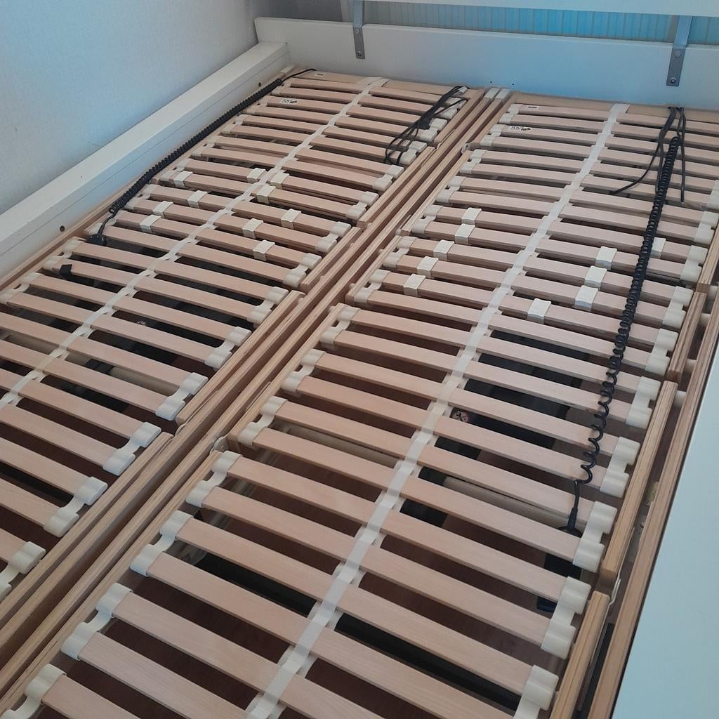 2 Elektrisch verstelbare lattenbodems 70x200 cm, Huis en Inrichting, Tweepersoons, Zo goed als nieuw, Bedbodem, 200 cm