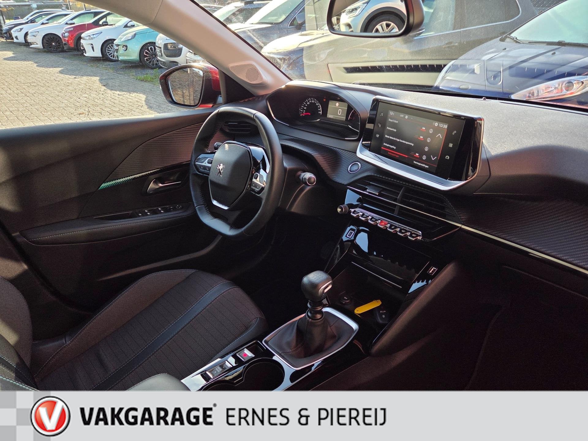Peugeot 208 1.2 *garantie mogelijk tot 23-02-2031, Auto's, Voorwielaandrijving, 101 pk, Zwart, 1199 cc
