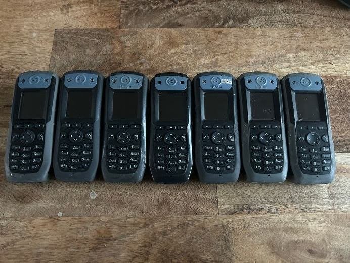 GRADE B Ascom D81 PROTECTOR DH5 LF Licentie YES + accu, Ophalen of Verzenden, Gebruikt, 1 handset