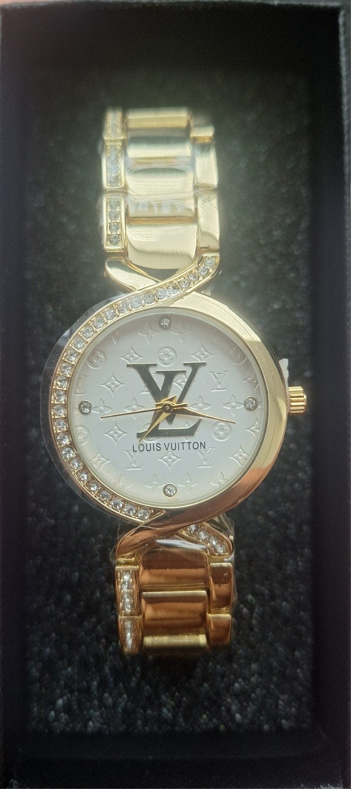lv horloge met strass goud, Ophalen of Verzenden, Staal, Polshorloge, Overige merken