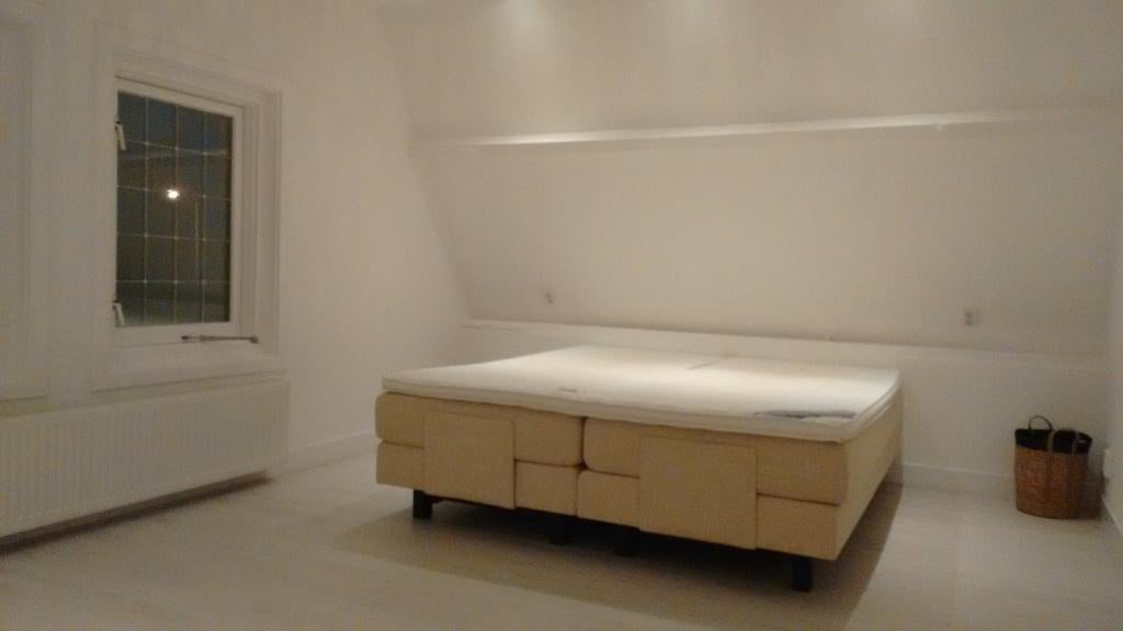 2 persoons elektrische boxspring, Huis en Inrichting, Slaapkamer | Boxsprings, Ophalen, Crème, Gebruikt, Tweepersoons