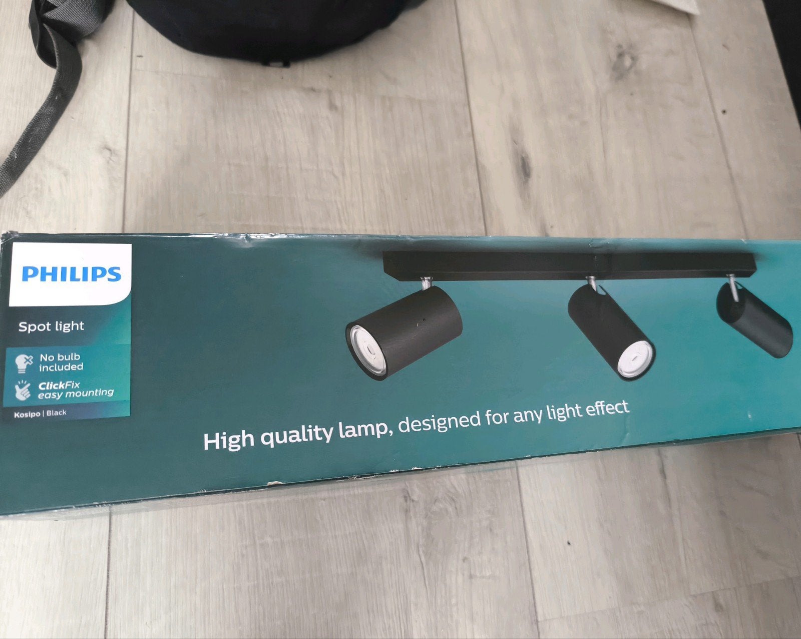 Philips Kosipo opbouwspot 3-lichts zwart - Zo goed als nieuw, Ophalen of Verzenden, Zo goed als nieuw, E27 (groot), Led-lamp