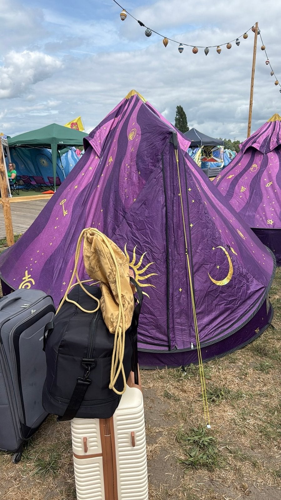 Tomorrowland Easy Tent (paars) met tassen, Twee personen