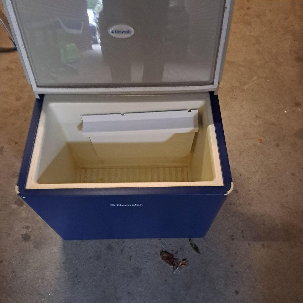 Camping Koelbox, Ophalen, Minder dan 75 liter, Zonder vriesvak, Gebruikt