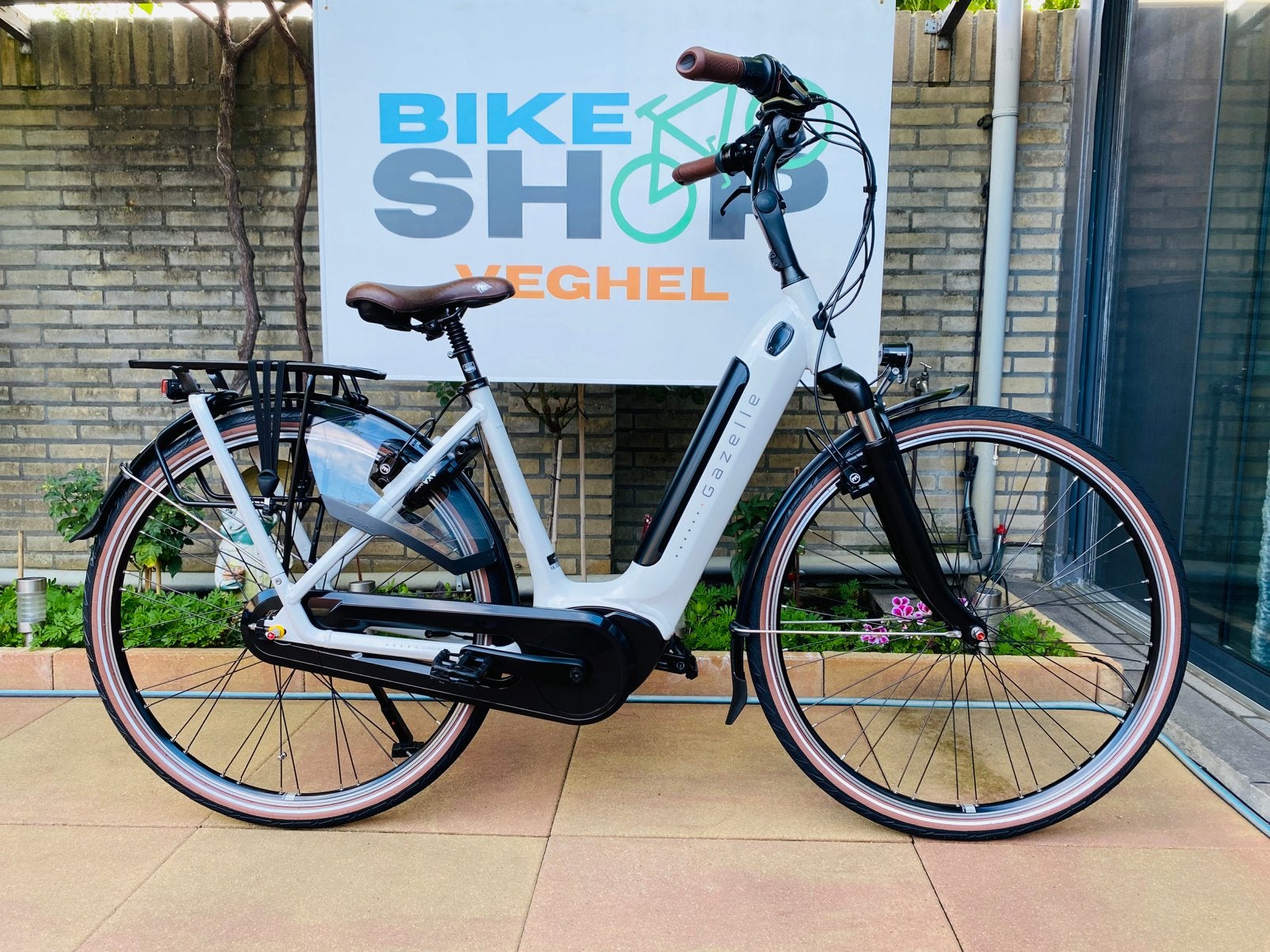 Elektrische Gazelle Grenoble Bosch Middenmotor ActivLinePlus