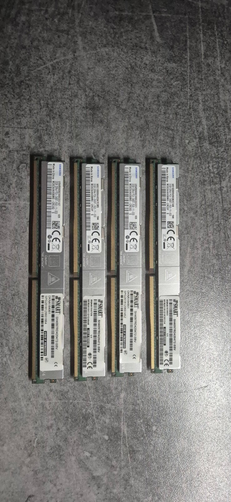 4x Samsung 32GB DDR4 Server  2400MHz ECC Registered VLP, Ophalen of Verzenden, Nieuw, Zwart, Handen en Nagels