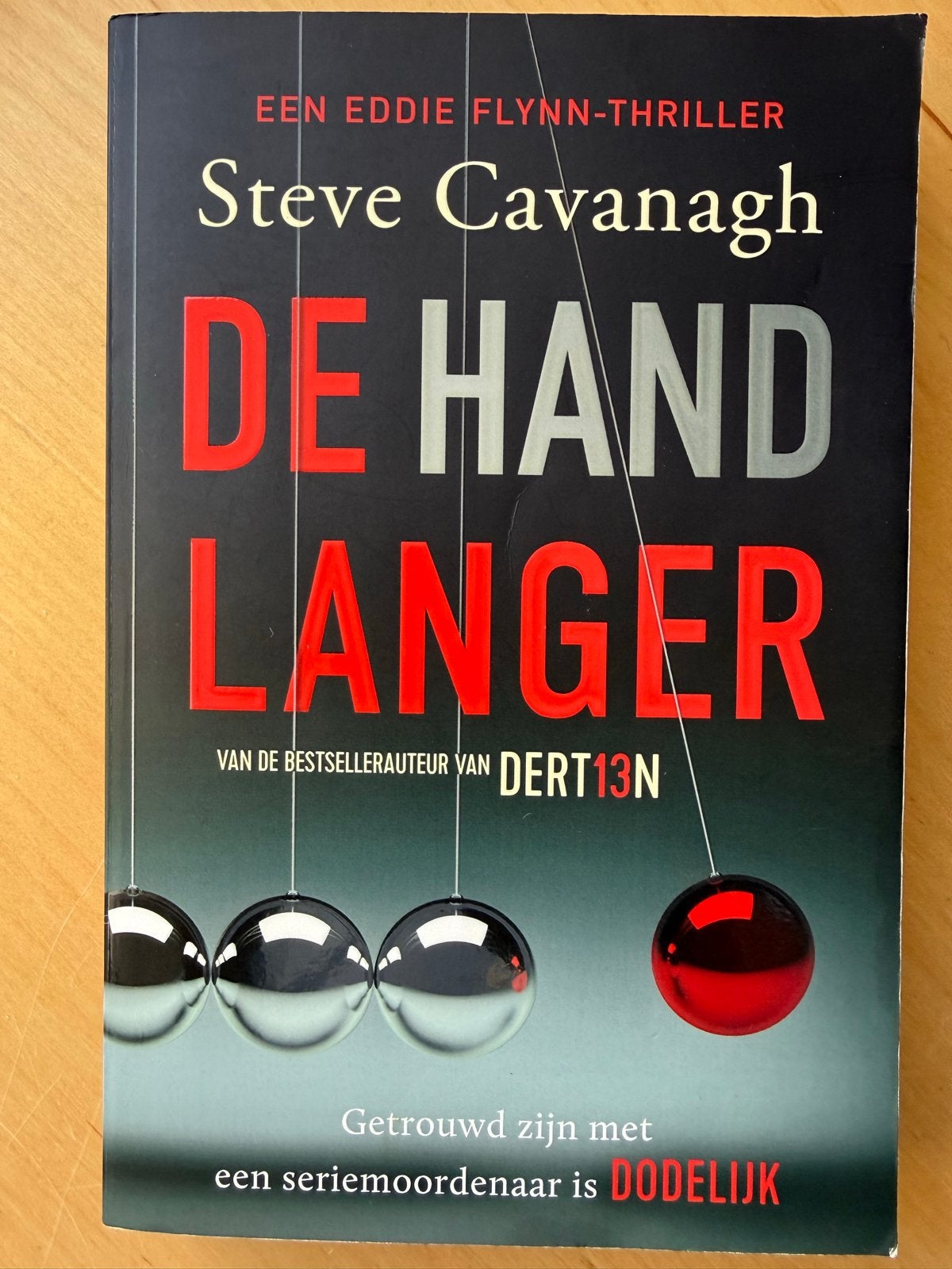 De Handlanger - Steve Cavanagh (Eddie Flynn-thriller), Ophalen of Verzenden, Zo goed als nieuw