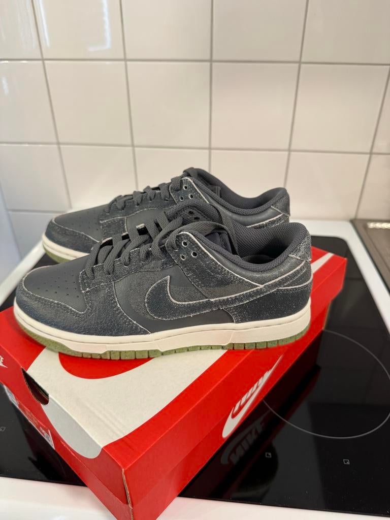 Collectie schoenen, groot deel nieuw of in nieuwstaat, Ophalen, Overige kleuren, Nieuw, Sneakers of Gympen