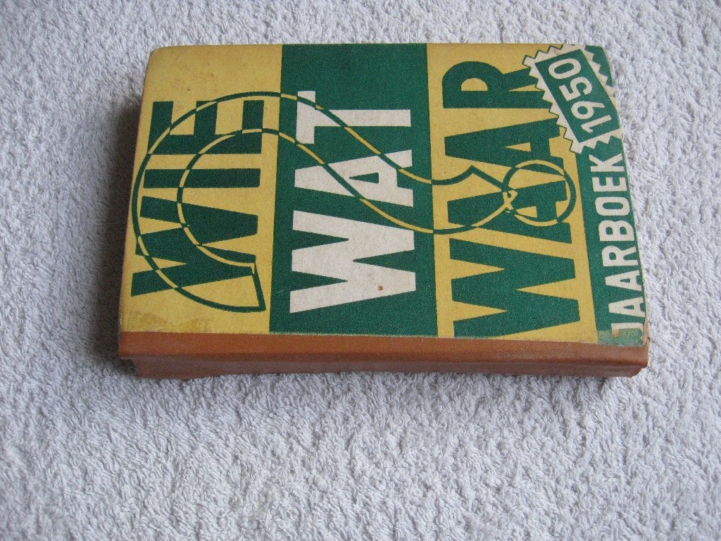 Wie Wat Waar Jaarboek 1950 (oa Indonesië in cijfers '40-'49), Gelezen, Diverse auteurs, Ophalen of Verzenden, Azië