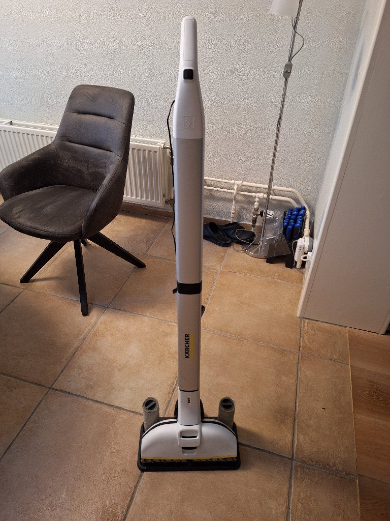 karcher elektriche dweil, Doe-het-zelf en Verbouw, Reinigingsmachines, Ophalen of Verzenden, Gebruikt, Schrobmachine