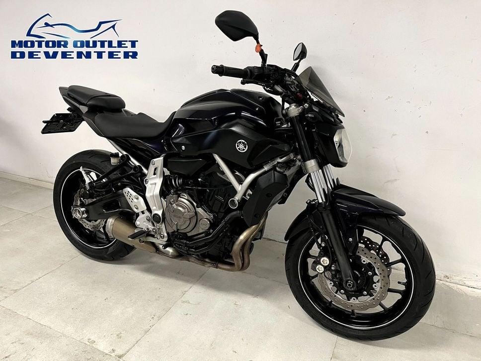 Hele mooie YAMAHA MT 07 ABS MT07 ABS (bj 2014), Motoren, 2 cilinders, Motorrijbewijs A, Bedrijf, Onbekend
