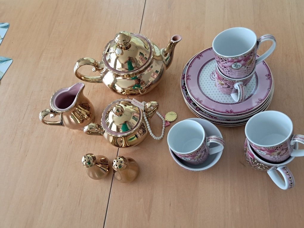 litte Diva servies, Ophalen, Nieuw, Overige stijlen, Aardewerk