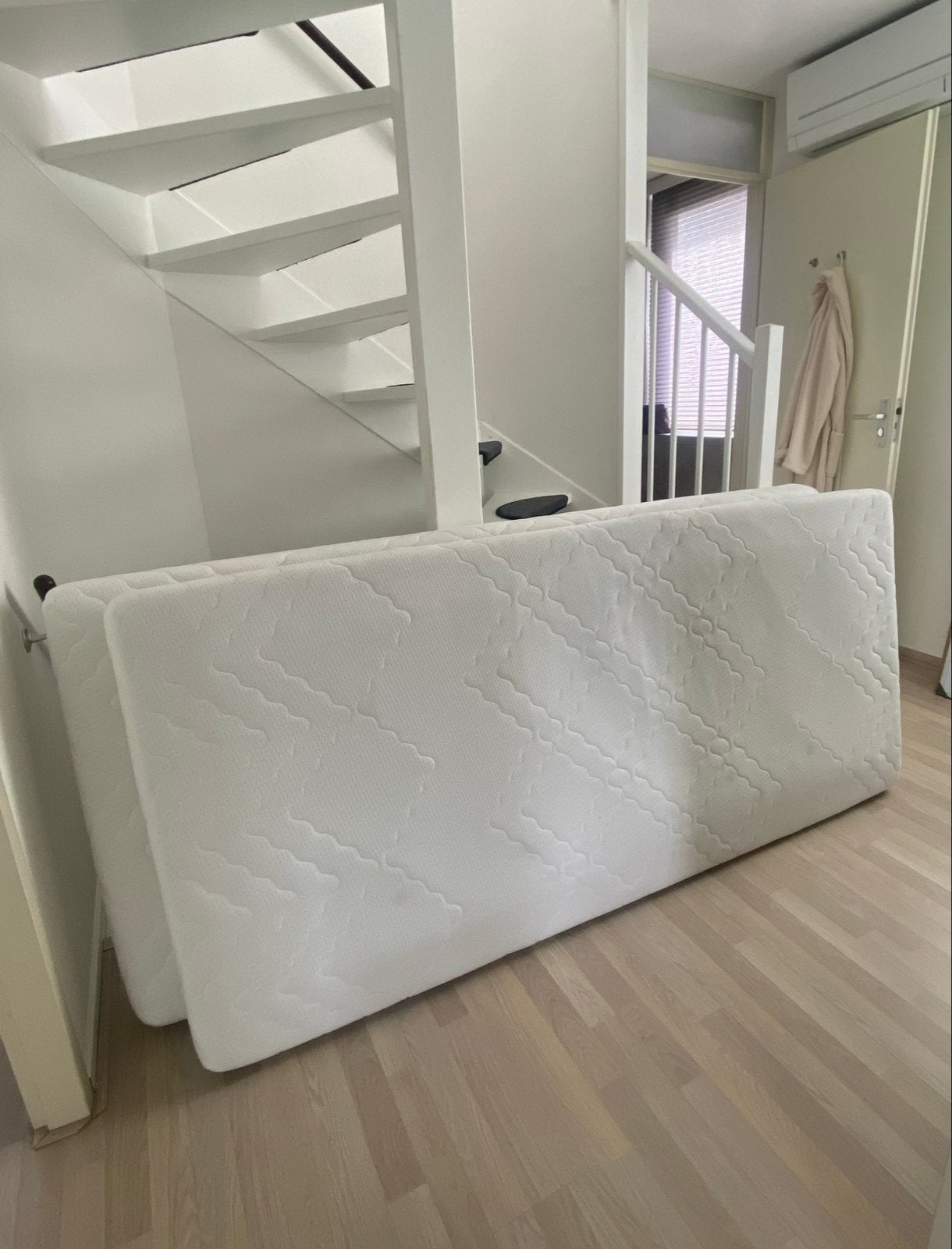 2 identieke matrassen 90x200x15cm, Huis en Inrichting, Ophalen, Gebruikt, 90 cm, Eenpersoons