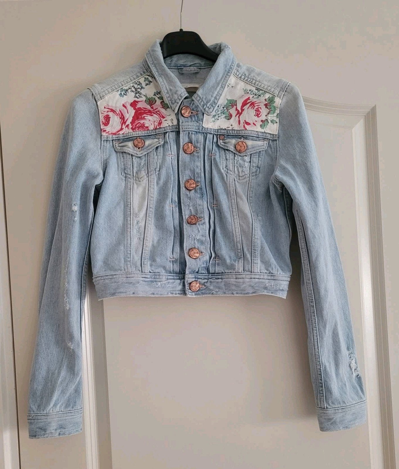 Spijkerjas met rozen - maat 36 -, Ophalen of Verzenden, Zo goed als nieuw, Maat 36 (S), Blauw