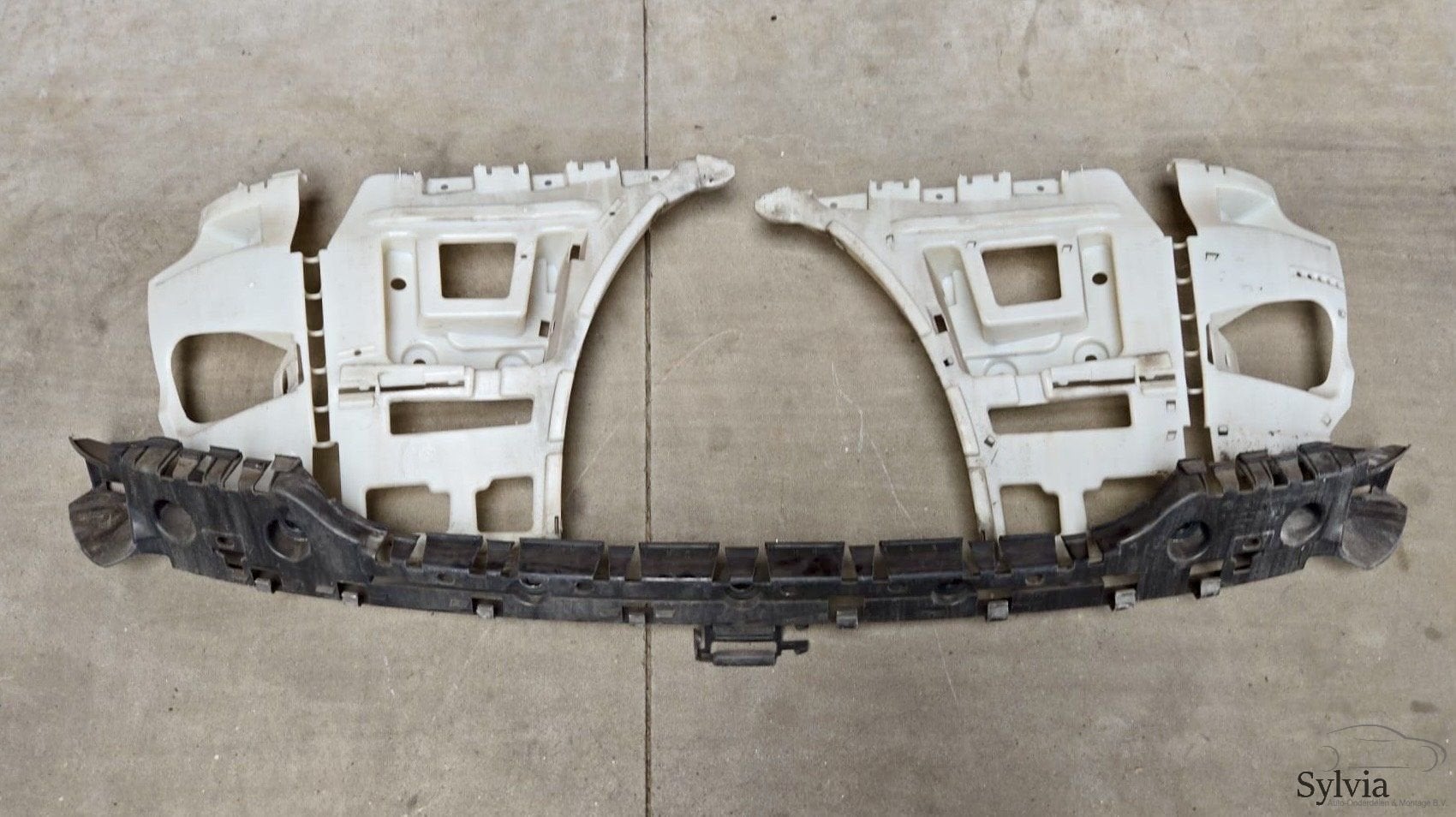 M Performance achterbumper montageplaat set BMW 1 serie E82, Auto-onderdelen, Carrosserie en Plaatwerk, Gebruikt, Ophalen of Verzenden