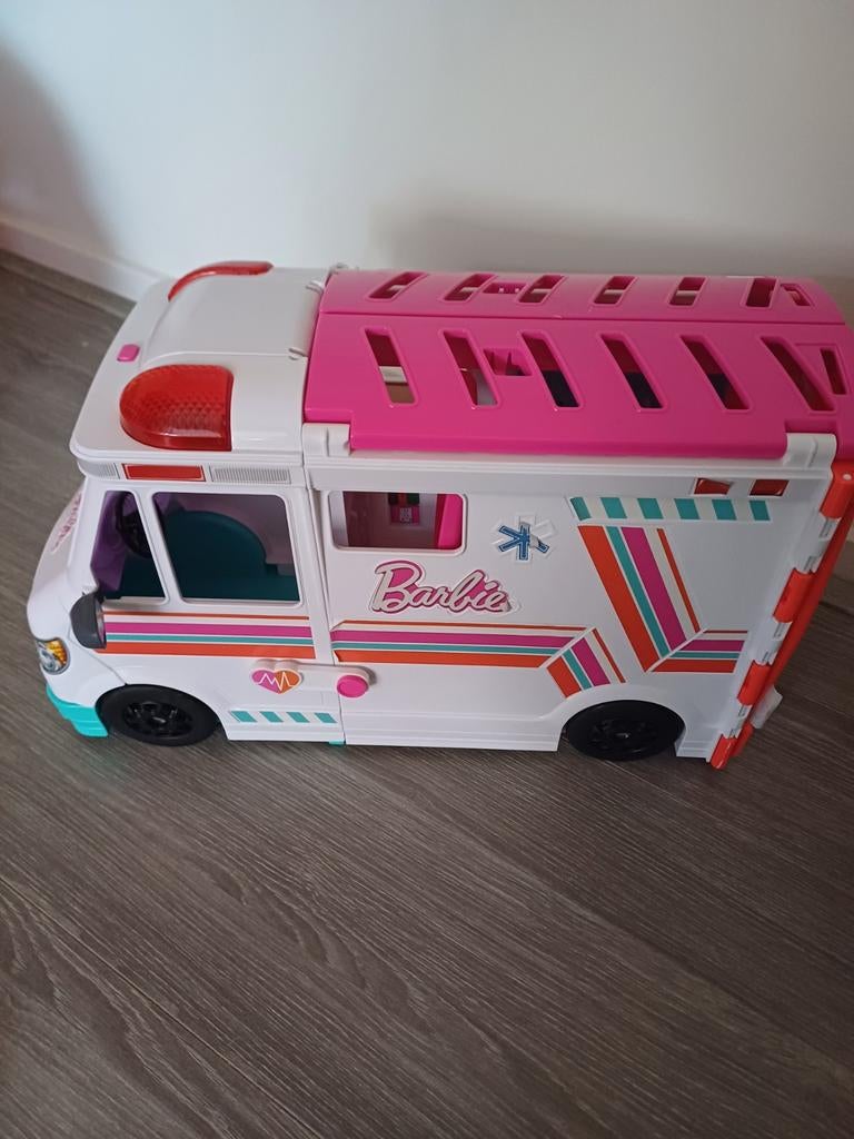 Barbie ambulance, Ophalen, Zo goed als nieuw