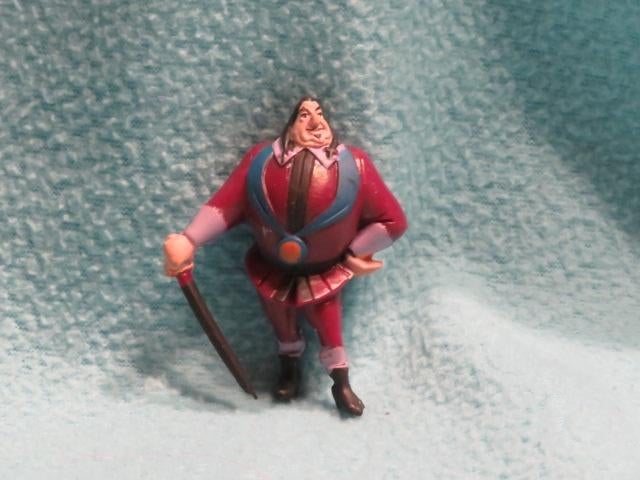 Poppetje Disney Pocahontas Gouverneur Ratcliffe jaren 90, Ophalen of Verzenden, Pocahontas of Kl. Zeemeermin, Zo goed als nieuw