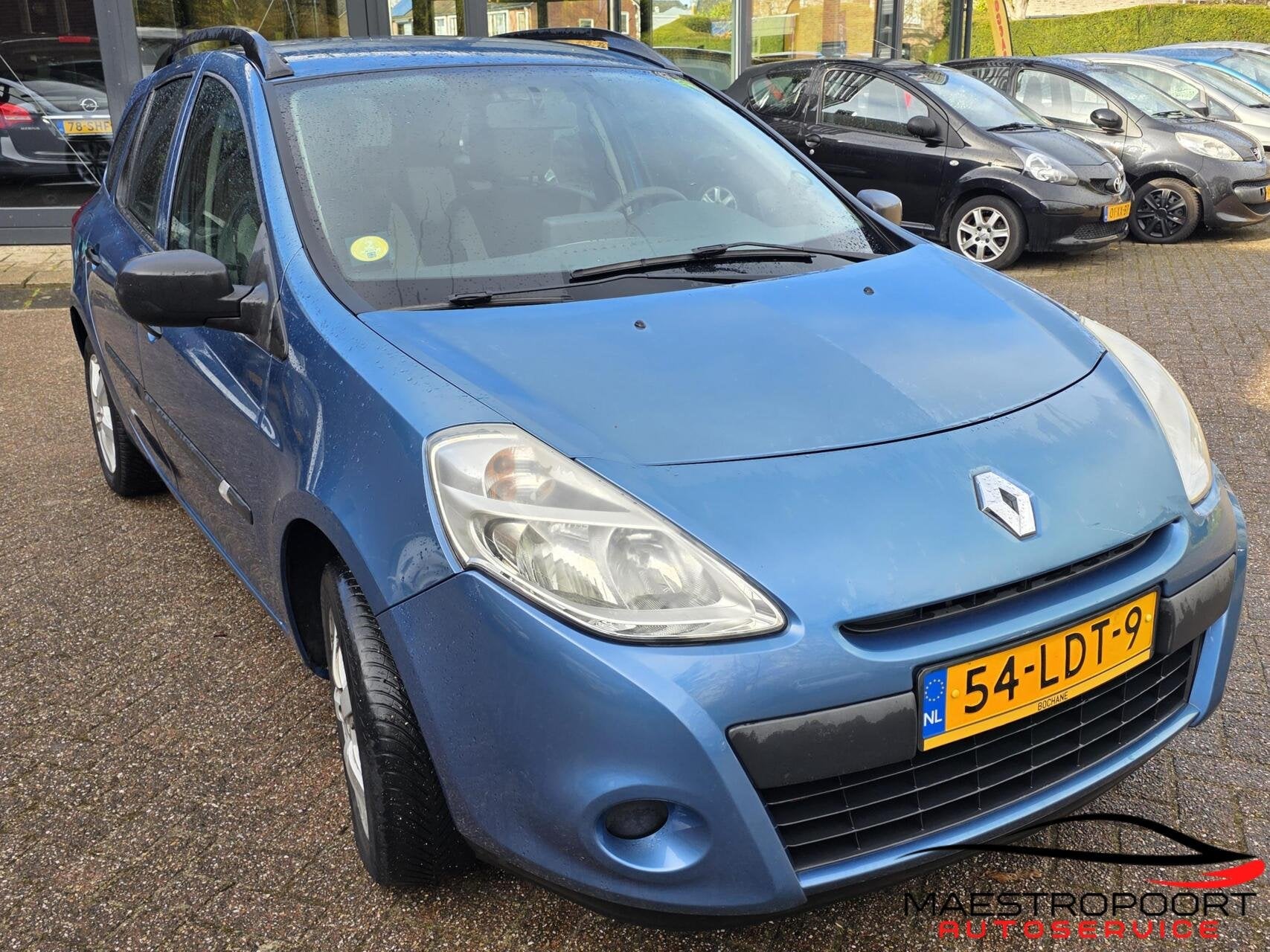 Renault Clio Estate 1.2 TCE Sélection Business Sport, Voorwielaandrijving, Gebruikt, 4 cilinders, Blauw