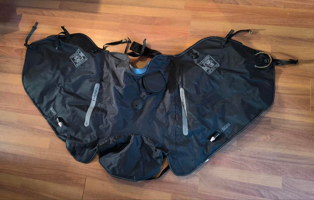 Beenkleed Tucano Urbano R170 voor Vespa Sprint en Primavera, Fietsen en Brommers, Brommers | Toebehoren, Ophalen, Gebruikt, Overige typen