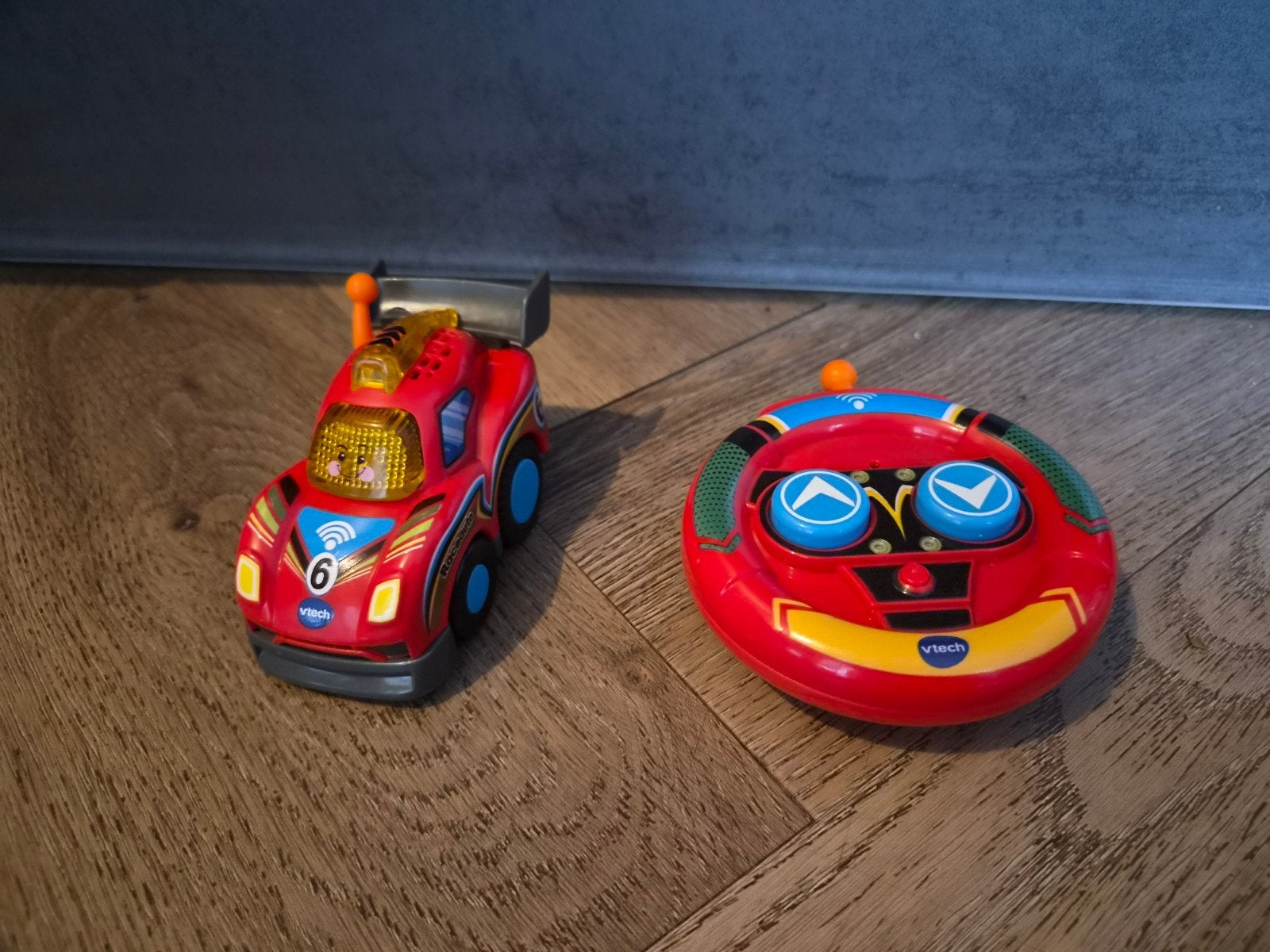 toet toet auto's rick rc raceauto, Ophalen, 2 tot 4 jaar