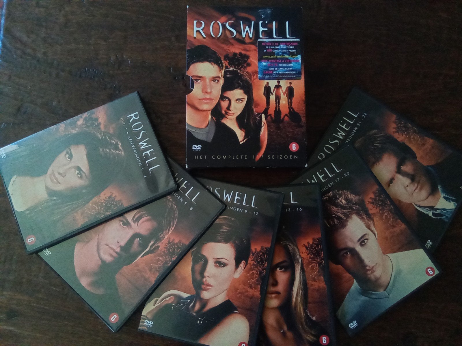Roswell - Het complete 1e seizoen (DVD Boxset), Boxset, Science Fiction en Fantasy, Ophalen of Verzenden, Zo goed als nieuw