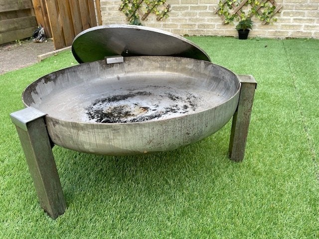 Edelstaal vuurschaal 63cm met deksel, Tuin en Terras, Vuurschalen, Ophalen, Gebruikt
