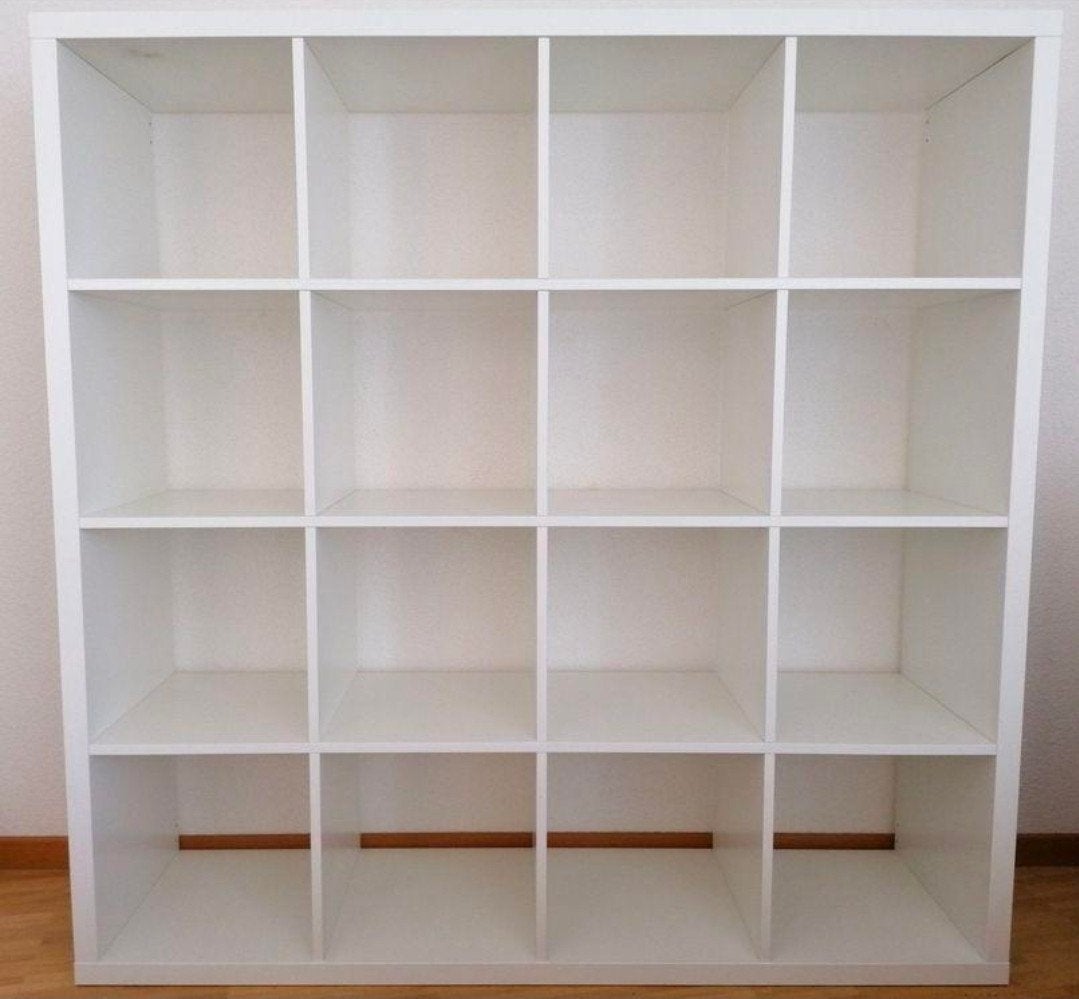 Witte IKEA KALLAX 4x4 Kast met 16 Vakken (147x147 cm), Ophalen, Gebruikt, 100 tot 150 cm, 100 tot 150 cm