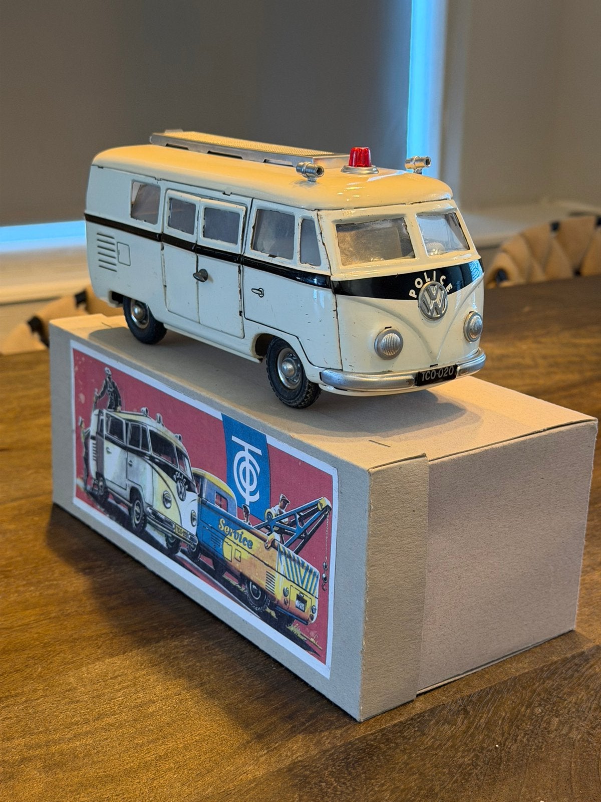 Zeldzame TippCo TCO-020 Volkswagen T1 Politie Met Doos, Antiek en Kunst, Antiek | Speelgoed, Ophalen of Verzenden