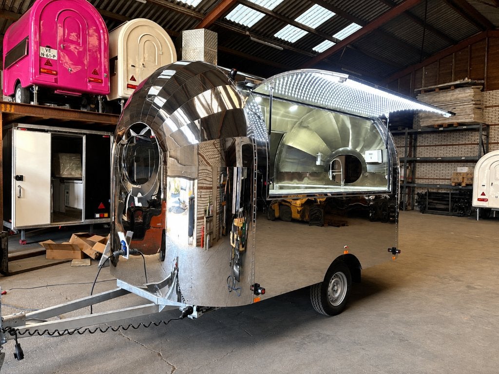 Airstream Foodtruck Foodtrailer  - COC – Compleet uitgerust, Zakelijke goederen, Partijgoederen en Retail | Verkoopwagens, Ophalen of Verzenden