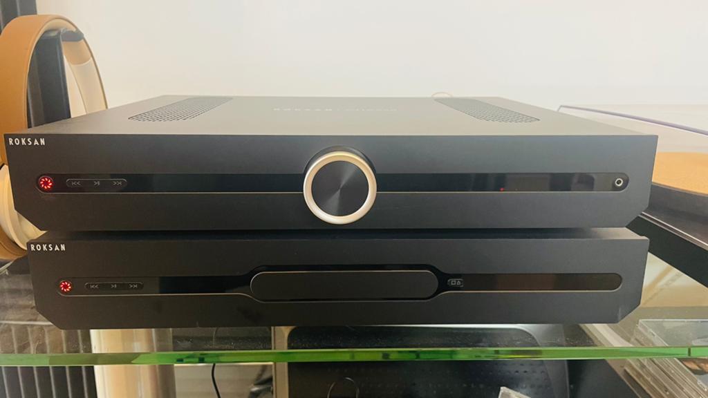 High End Streaming versterker + CD: ROKSAN ANTESSA, Audio, Tv en Foto, Versterkers en Receivers, Ophalen of Verzenden, Zo goed als nieuw