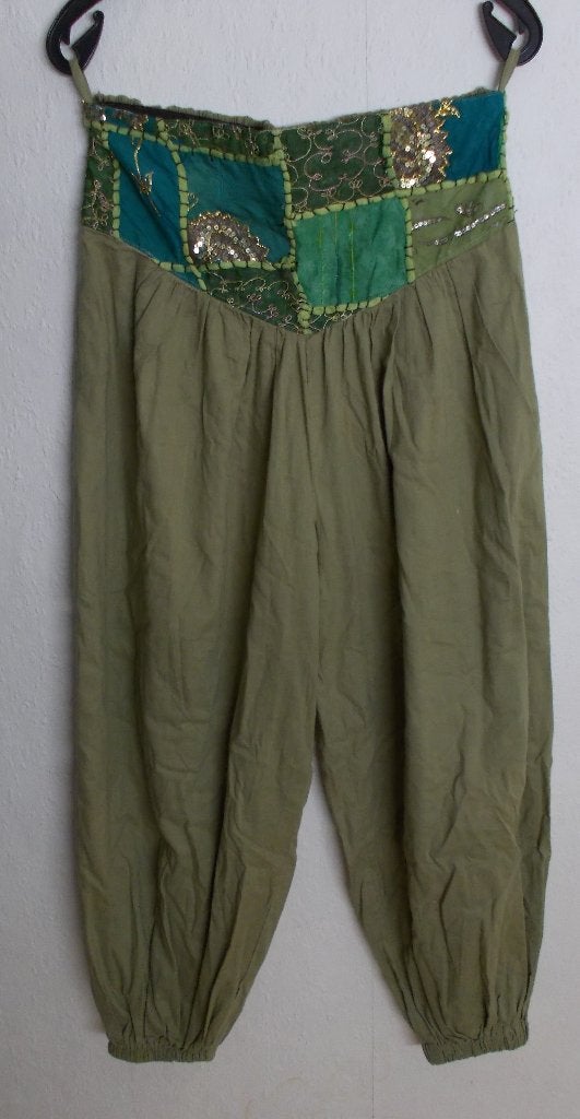 100% katoenen Ibiza/hippie/India bewerkte groene broek! M, Kleding | Dames, Maat 38/40 (M), Verzenden, Zo goed als nieuw, Lang