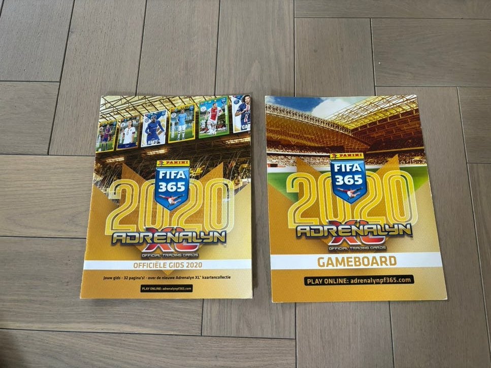 FIFA voetbalboeken incl voetbalplaatjes, Verzamelen, Ophalen of Verzenden, Nieuw, Boek of Tijdschrift