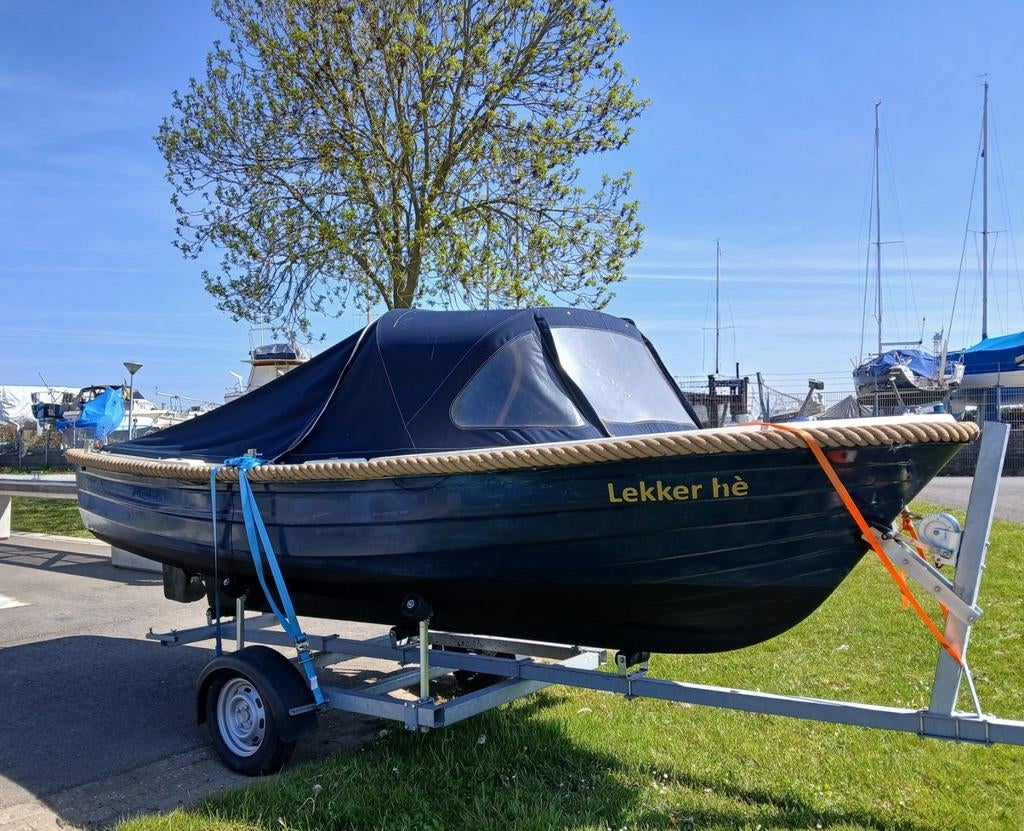 Antaris 520 + trailer, Watersport en Boten, Sloepen, Ophalen, 10 tot 30 pk, Gebruikt, Binnenboordmotor