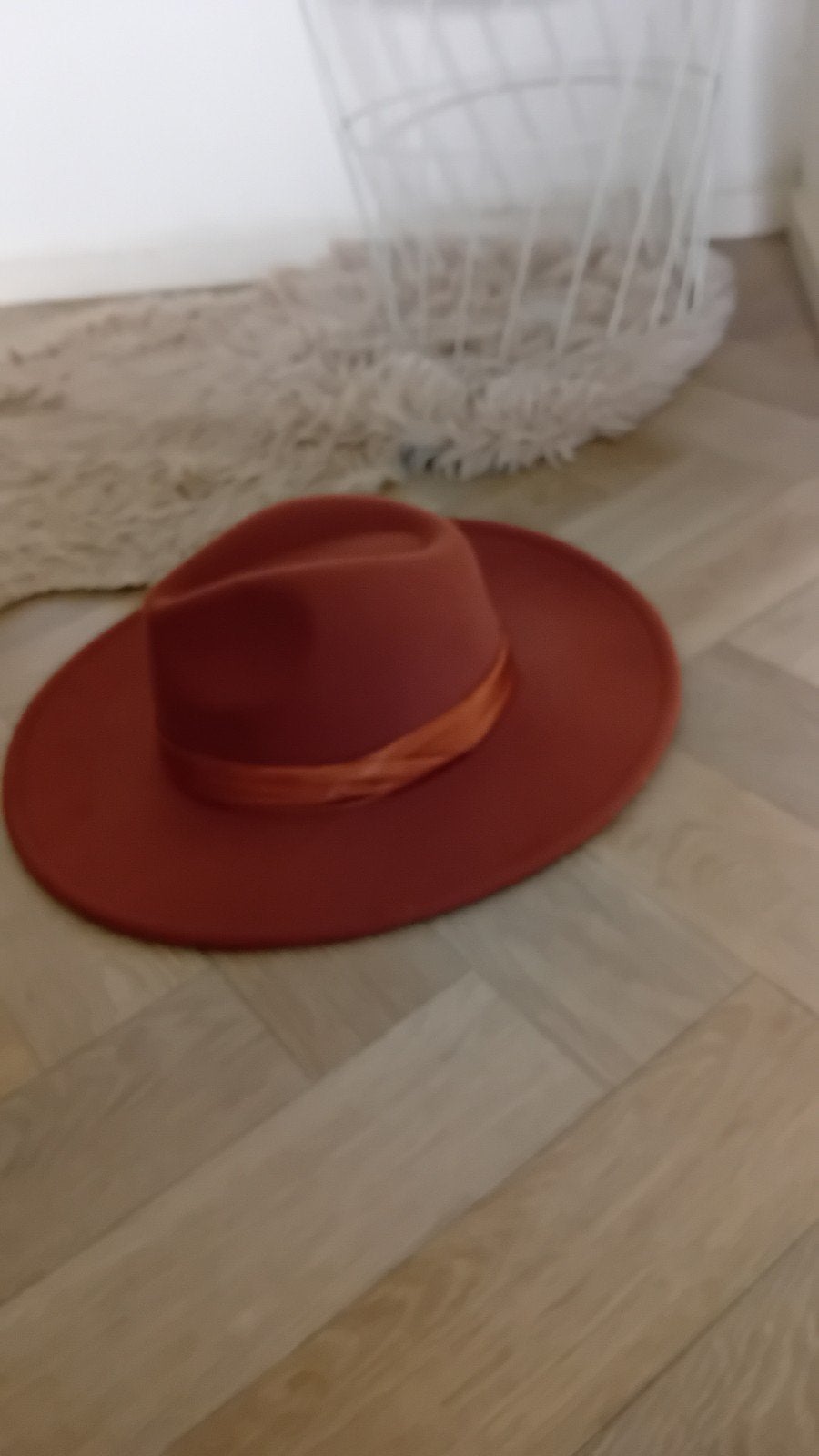 Yehwang Fedora hoed roestbruin 59, Hoed, Yehwang, Ophalen of Verzenden, Zo goed als nieuw