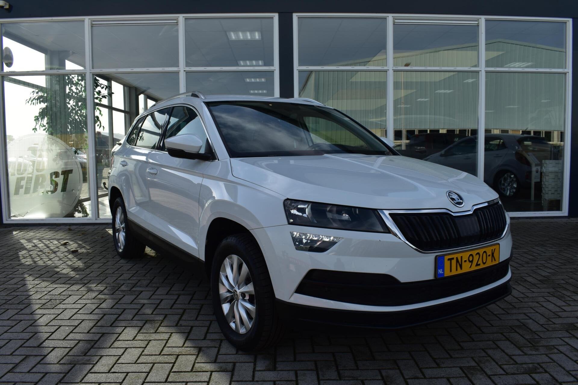 Skoda Karoq 1.0 TSI Clever Edition|Cruise control|Navi|PDC|, Auto's, Skoda, Voorwielaandrijving, Gebruikt, Euro 6, 116 pk