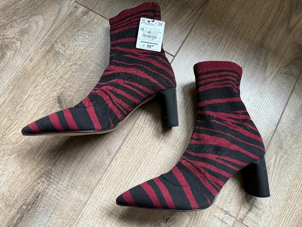 Nieuw: Zara enkellaarsjes (sokmodel) stretch rood/zwart 38, Verzenden, Zara, Lage of Enkellaarzen, Nieuw