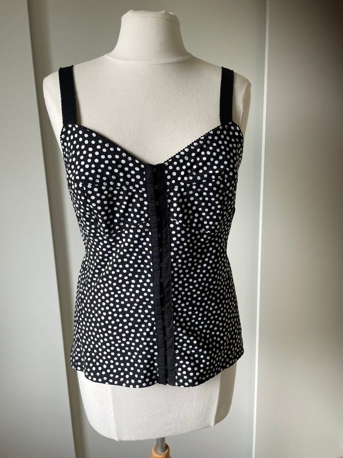 Top van Indies nooit gedragen s/m, Kleding | Dames, Tops, Ophalen of Verzenden, Nieuw, Zonder mouw
