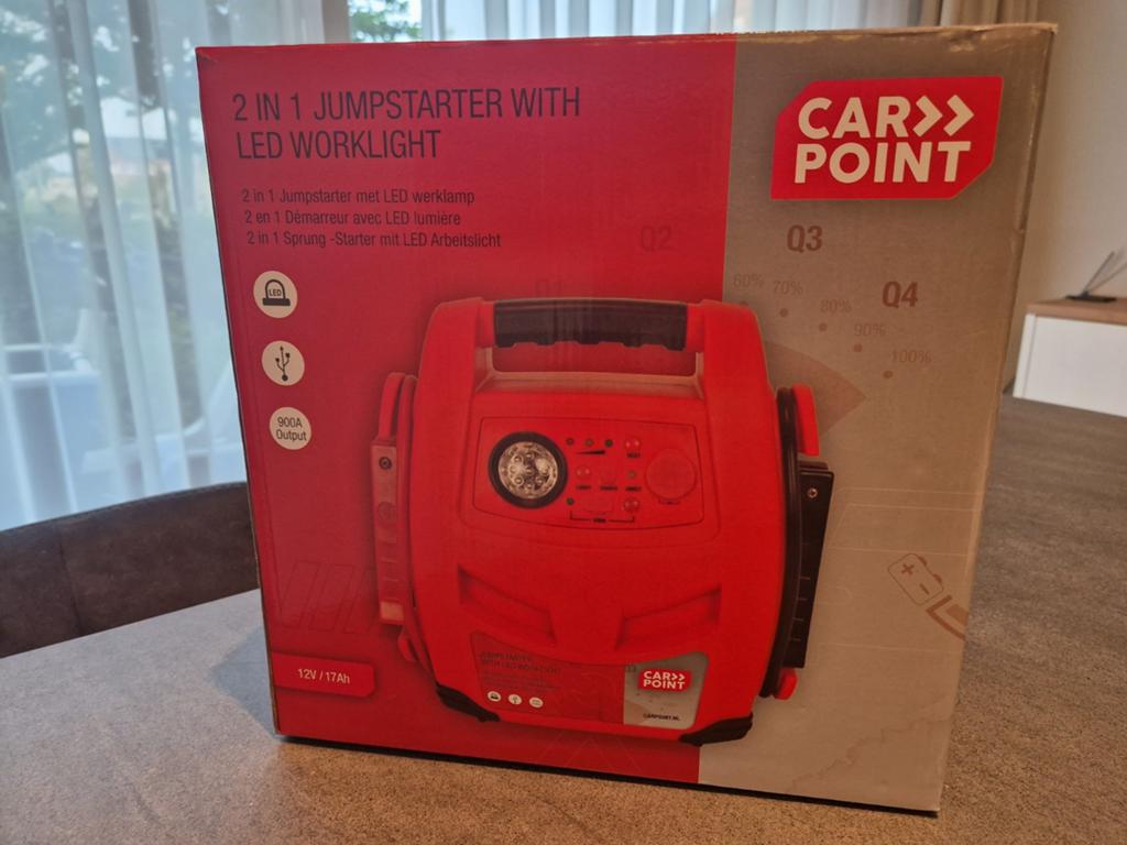 Jumpstarter met LED werklamp, Carpoint, Ophalen, Zo goed als nieuw