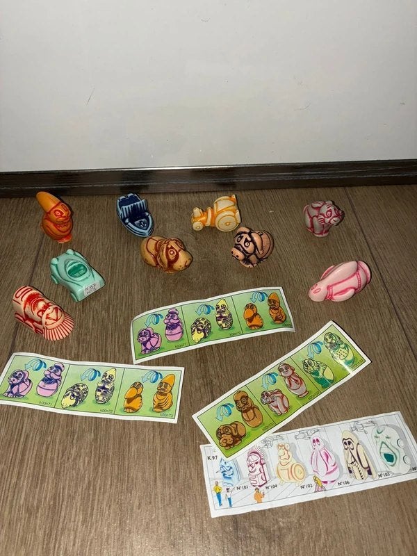vintage kindersurprise olifanten, pinguins, katten, totems, Verzamelen, Ophalen of Verzenden, Zo goed als nieuw, Hardplasticfiguren