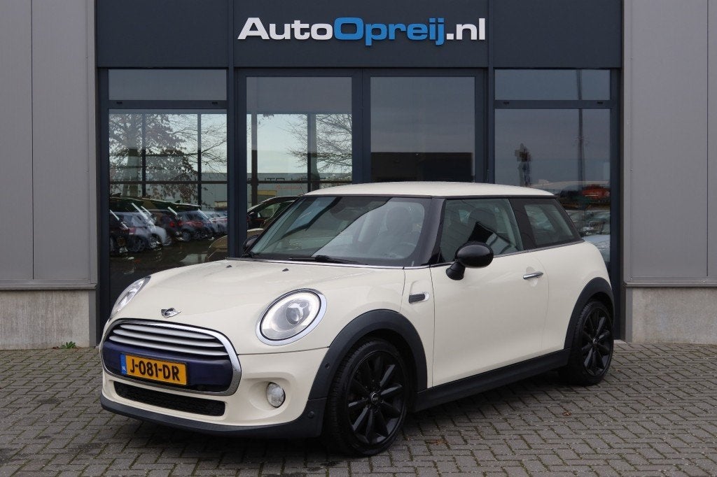 Mini COOPER 1.5 COOPER Chili Business Clima, Leder, Stoelver, Auto's, Voorwielaandrijving, 136 pk, Gebruikt, Euro 6