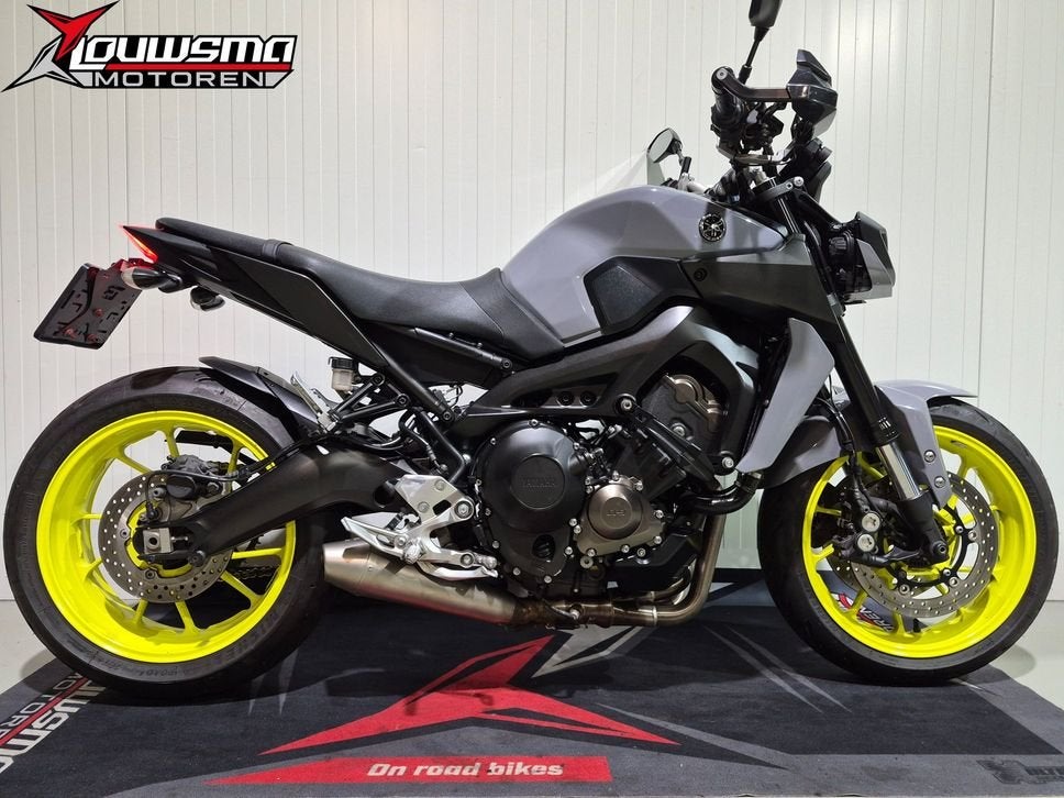 YAMAHA MT 09 ABS NIGHT FLUO|Quickshift|12MGarantie MT09 07 9, Motoren, Motorrijbewijs A, Bedrijf, 3 cilinders, LED Verlichting