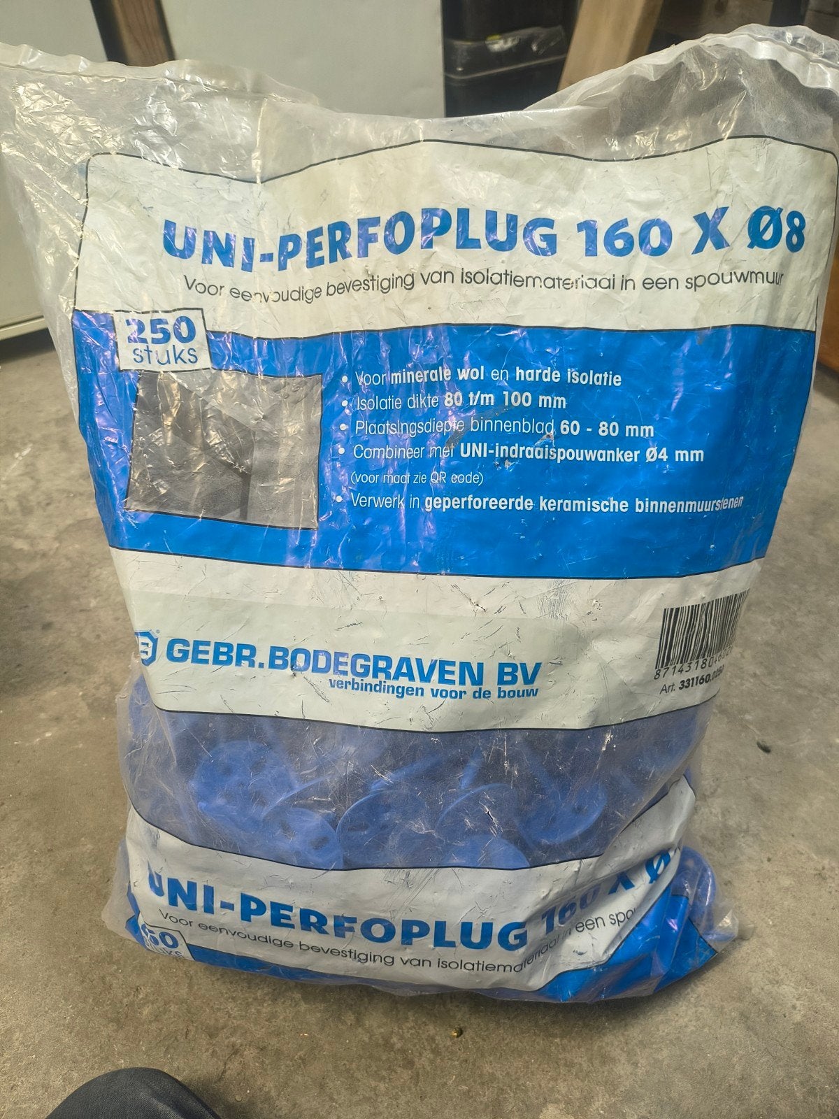 UNI Perfopluggen 160x8 - 237 stuks voor isolatie, Doe-het-zelf en Verbouw, Overige materialen, 12 cm of meer, Nieuw, Ophalen of Verzenden