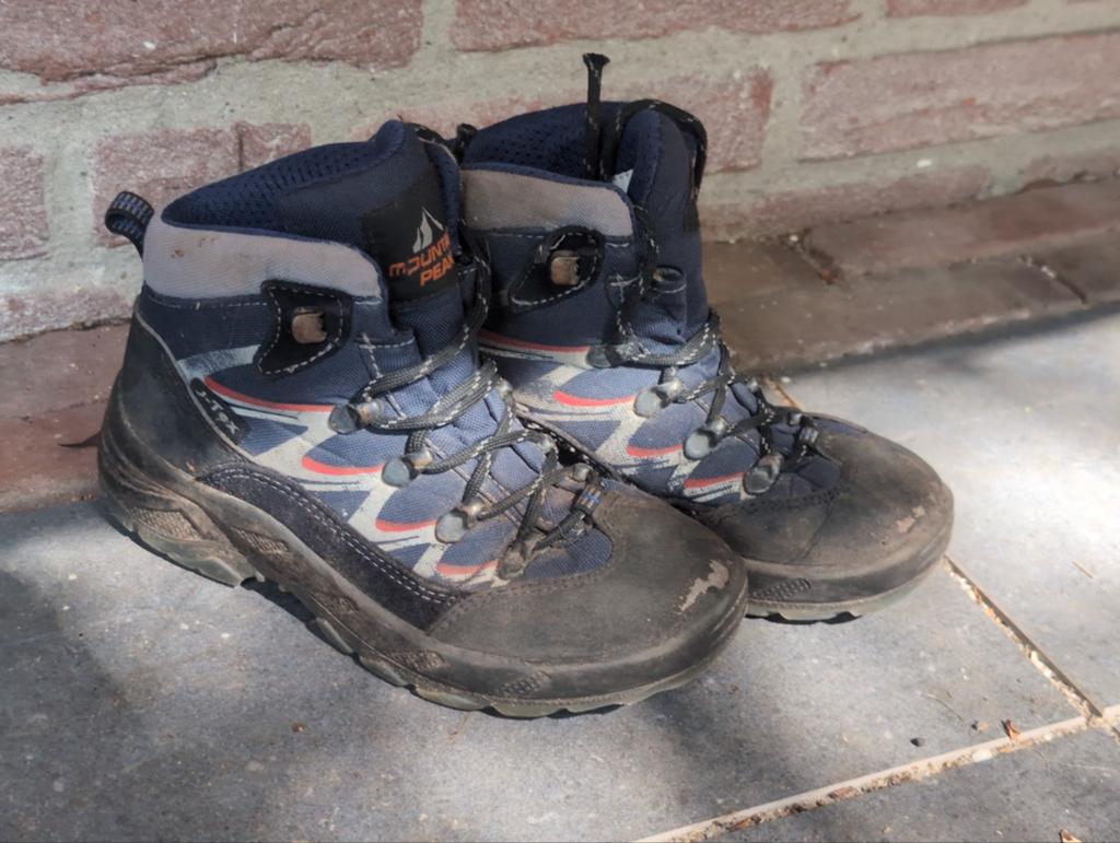 Gebruikte Mountain Peak wandelschoenen maat 34, Ophalen of Verzenden, Gebruikt, Schoenen