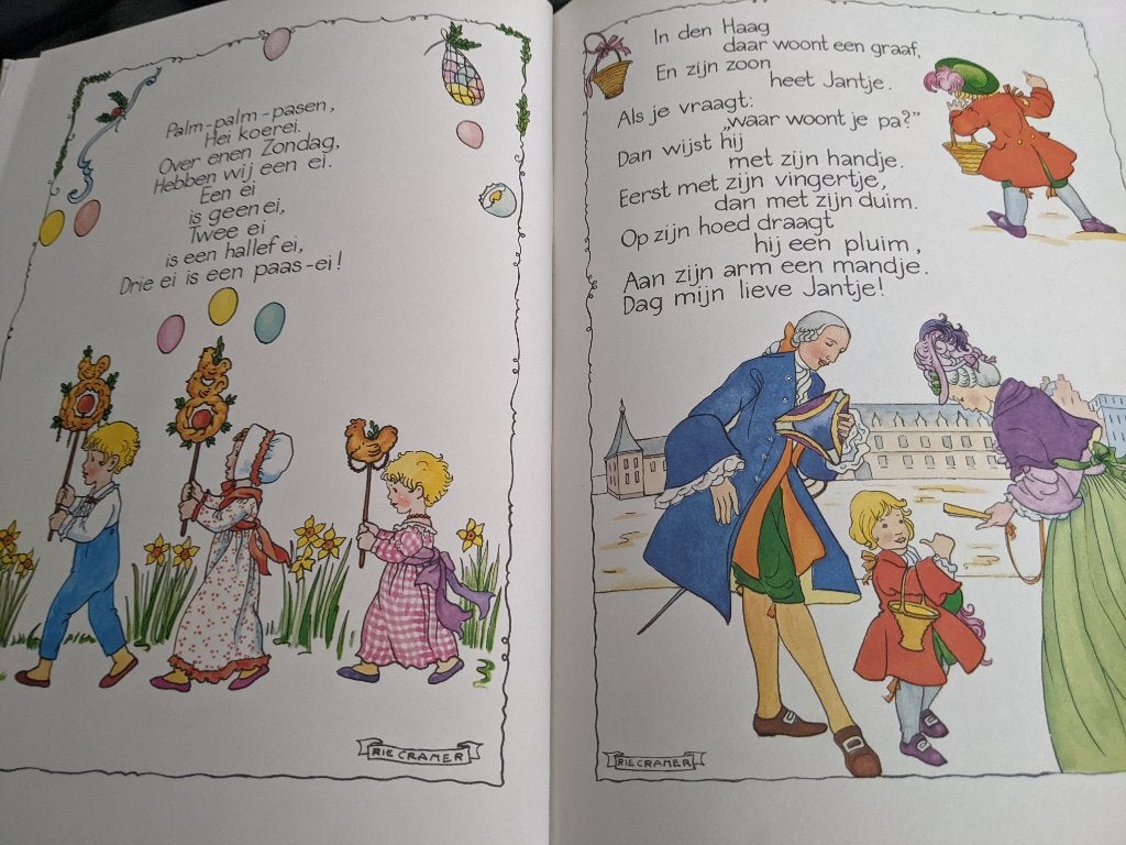 Boekje met oude rijmpjes en versjes, Boeken, Ophalen of Verzenden, Gelezen