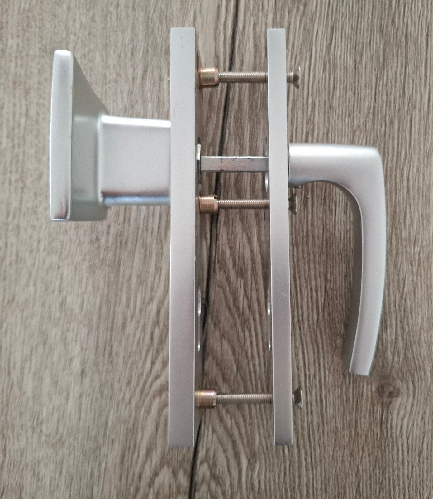 Deurbeslag Starx SKG PC55 met duwer, Ophalen of Verzenden, Gebruikt, Overige materialen, Klink of Kruk