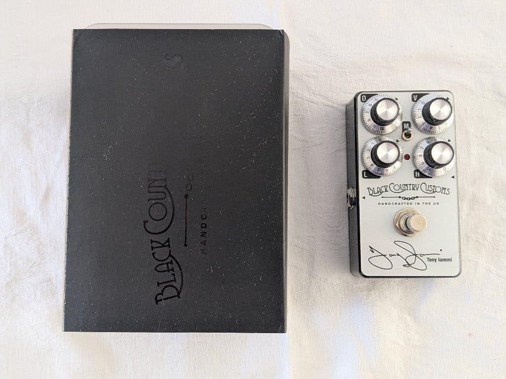 Black Country Customs Tony Iommi boost, Muziek en Instrumenten, Ophalen of Verzenden, Gebruikt, Distortion, Overdrive of Fuzz