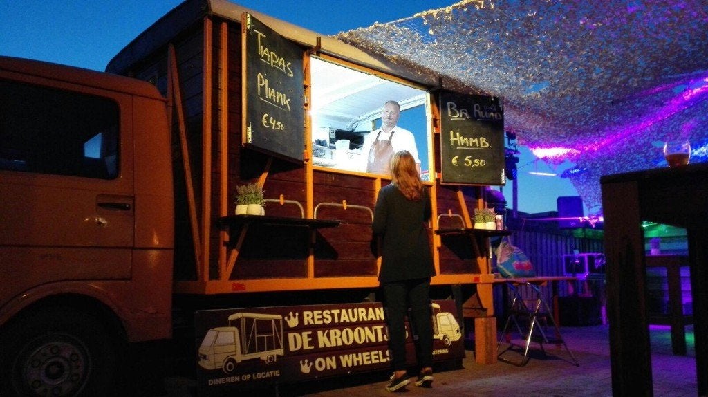 Unieke Volkswagen LT35 Foodtruck / Marktwagen, Ophalen