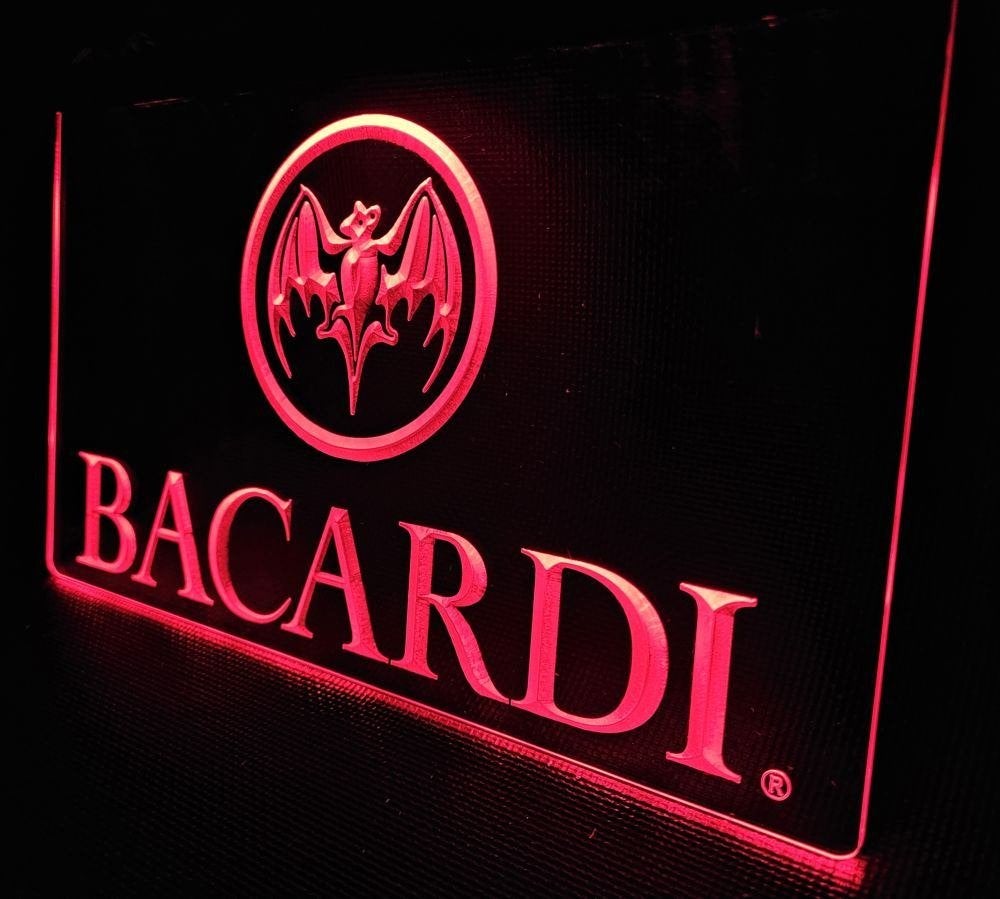 Bacardi logo rood led reclame ledlamp wanddeco deco lamp, Verzamelen, Merken en Reclamevoorwerpen, Info@deconoord.nl, Lichtbak of (neon) lamp